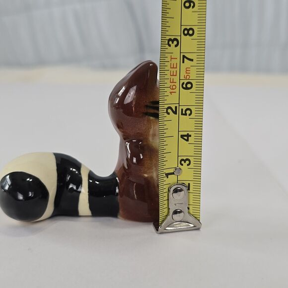 Robert Simmons Fluffy Tailed Bandit Raccoon California Pottery Vintage - Picture 9 of 10